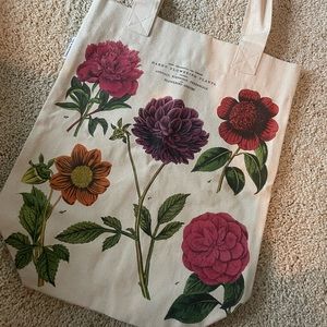 Beautiful floral tote bag